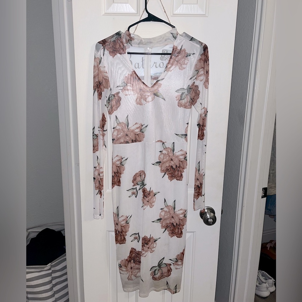 Floral long sleeve dress sheer back size medium